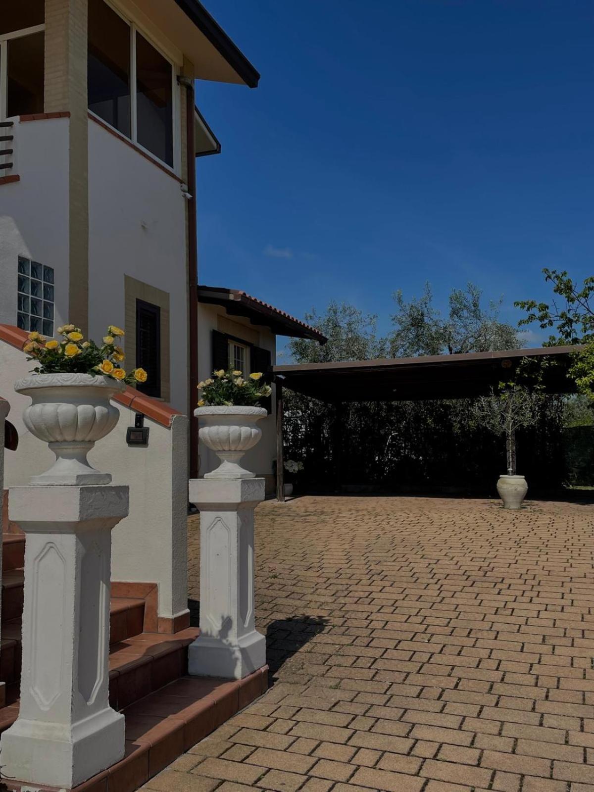 Appartamento In Villa Villalfonsina Buitenkant foto